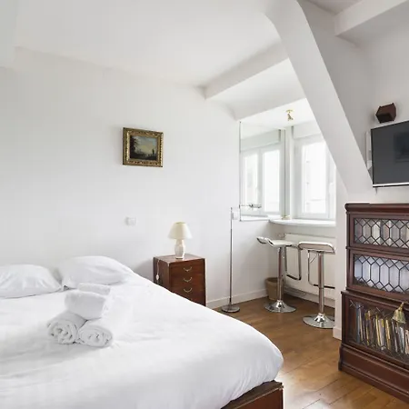 Appartamento Le Chateaubriand By Cocoonr